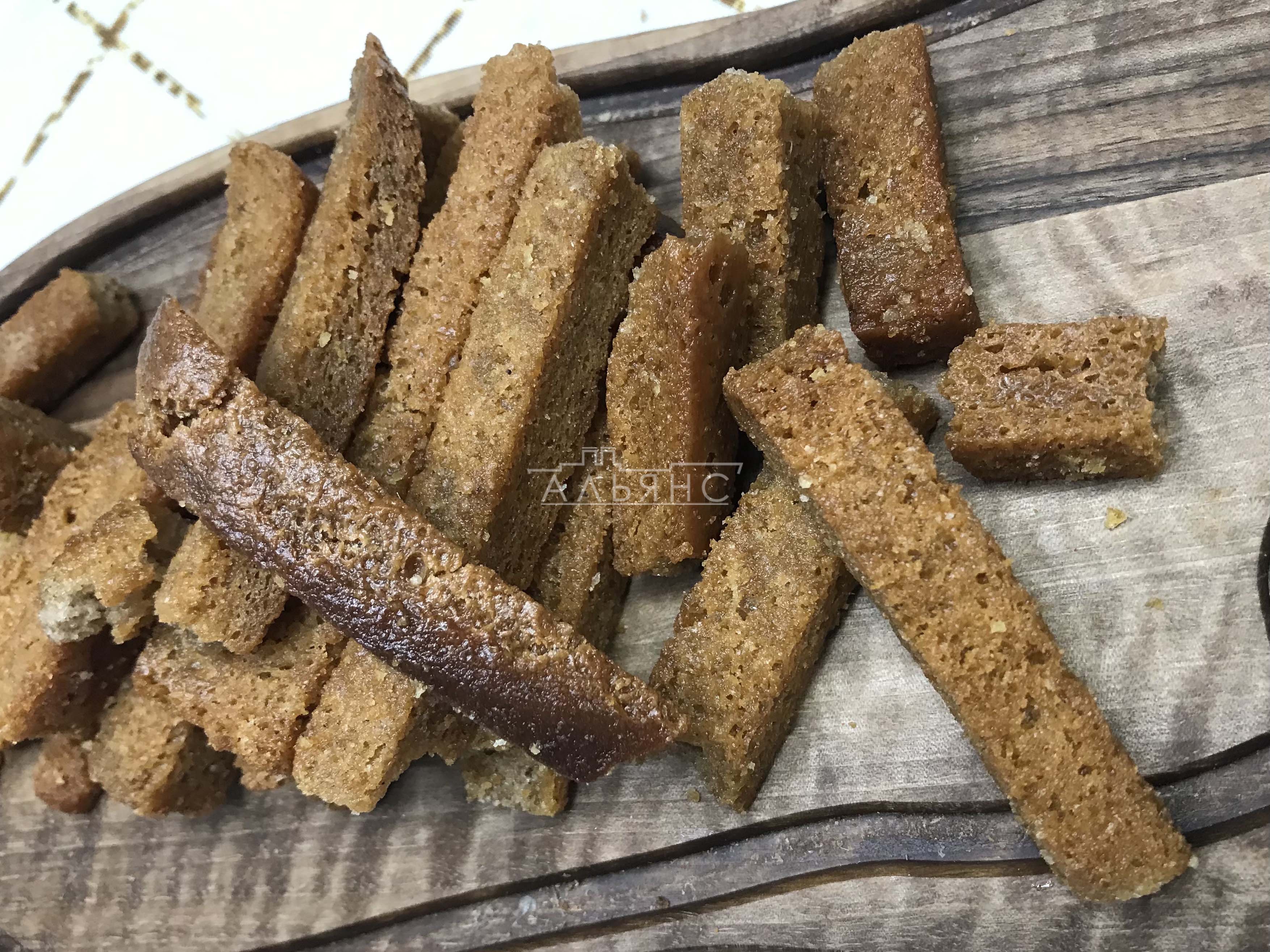 Деревенские гренки с чесноком в Хотьково