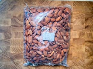 Рыба горячего копчения: Миндаль ж/с со вкусом 