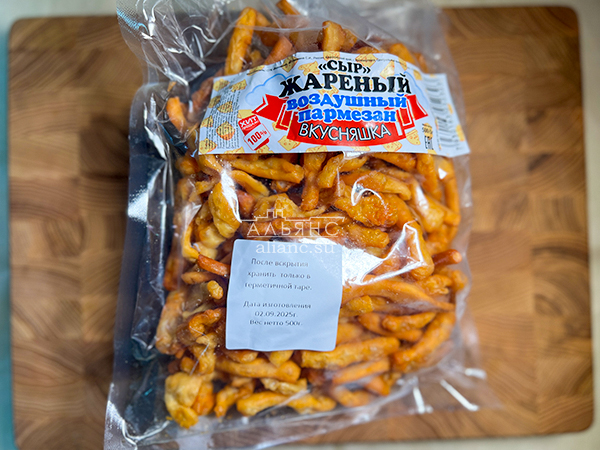 Жареный сыр "ВКУСНЯШКА" со вкусом пармезан (500 гр) в Хотьково
