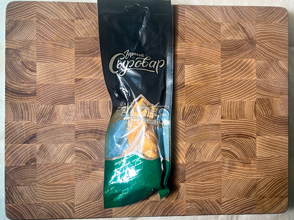 Сыр 100 гр ГОРНЫЙ СЫРОВАР (Косичка копчёная) в Хотьково