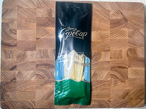 Сыр 60 гр ГОРНЫЙ СЫРОВАР (Нити копчёные) в Хотьково